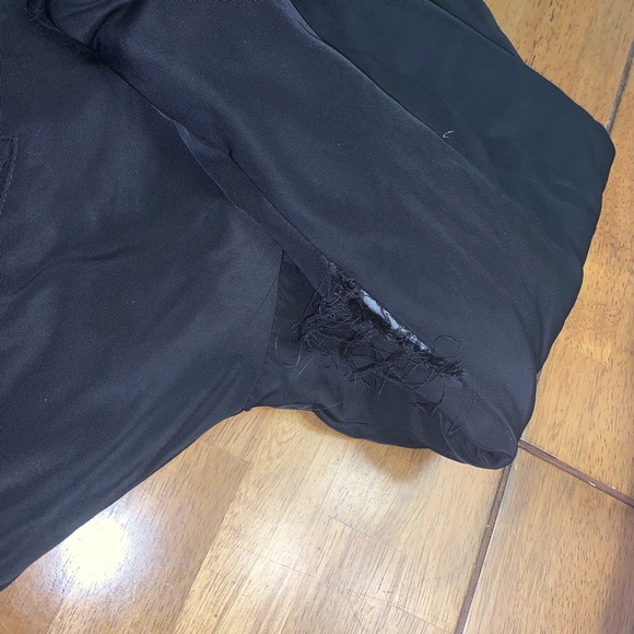 Urban outfitter black puffy bomber with fur collar - Picture 2 of 2